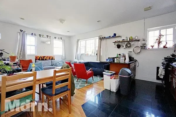 330 Clifton Place Unit: 2