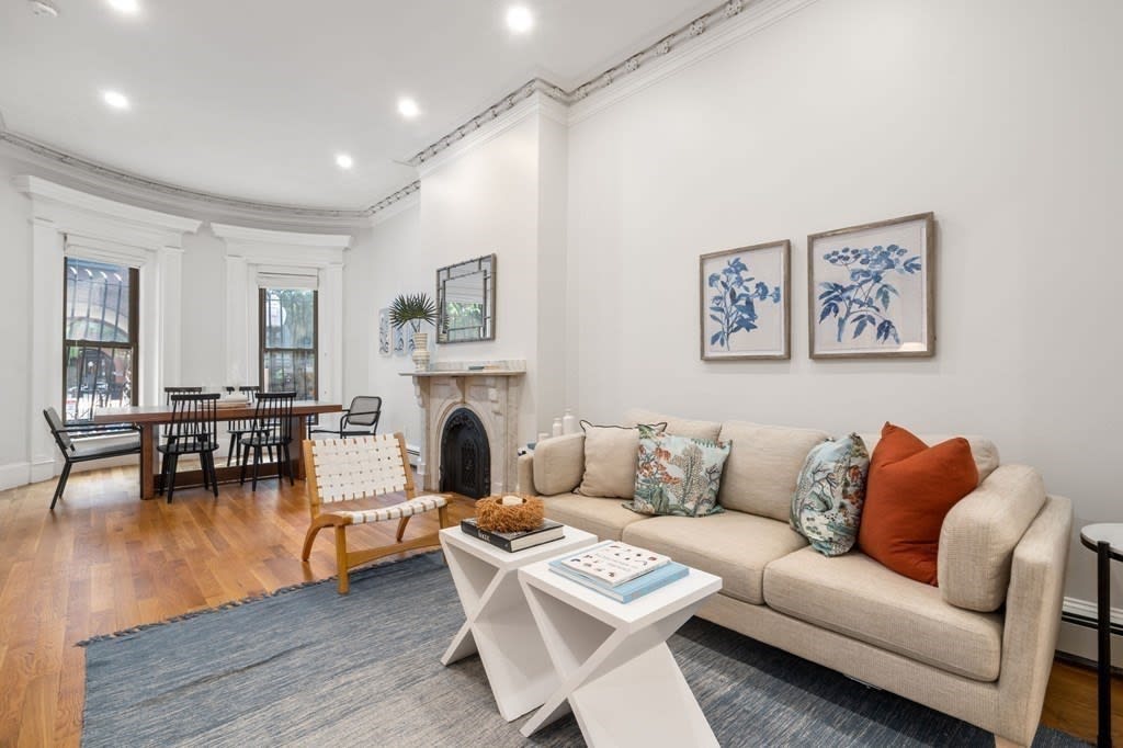 98 W Springfield St, Unit 1
