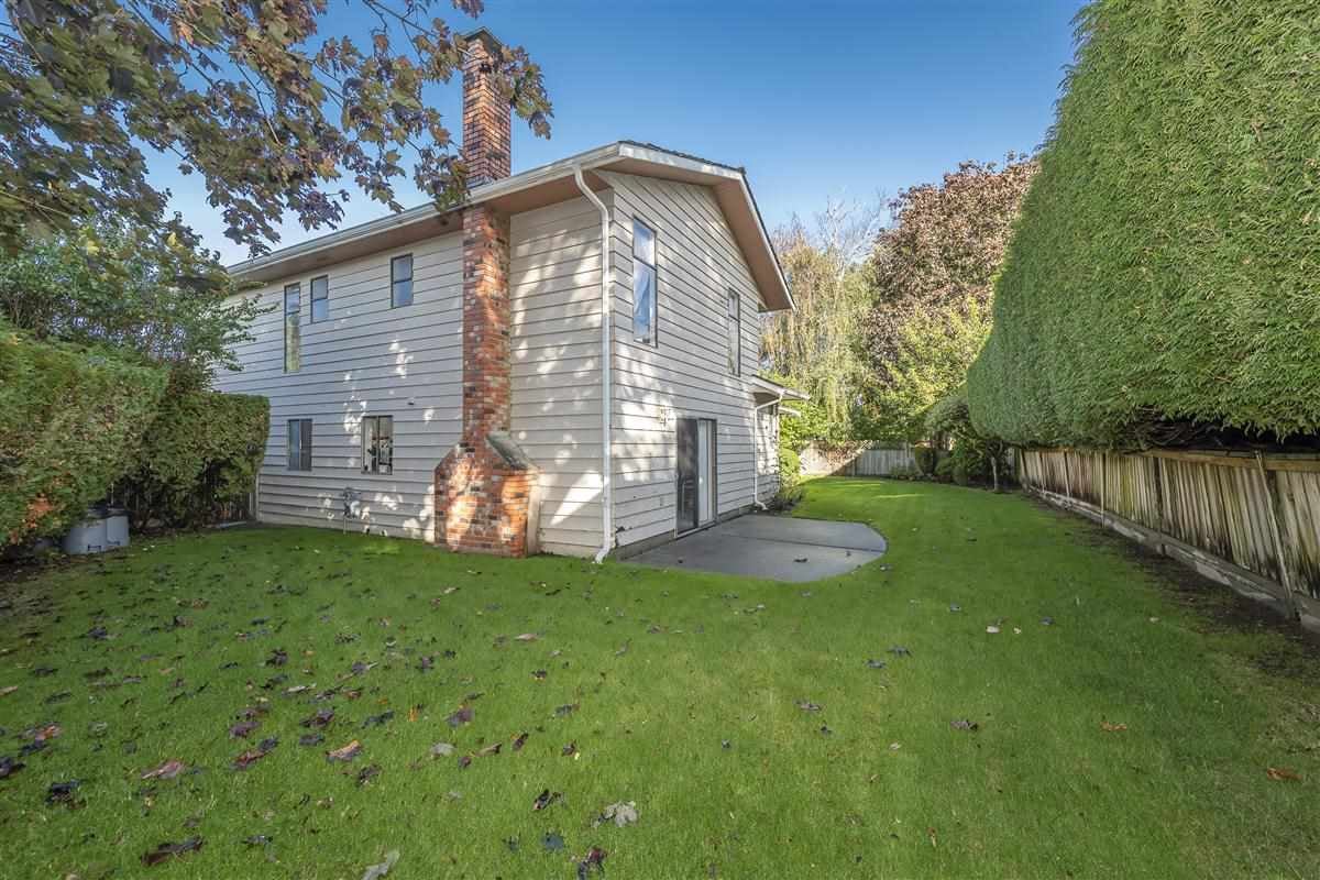 10800 Rosetti Ct