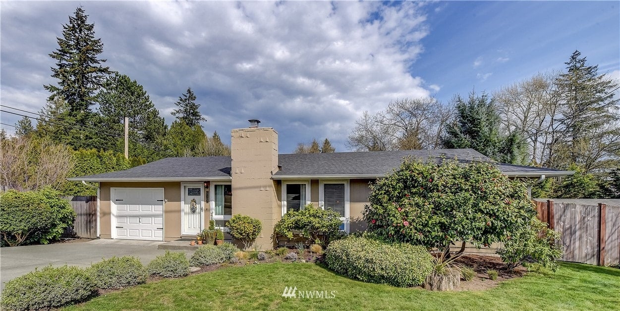 927 Ave A