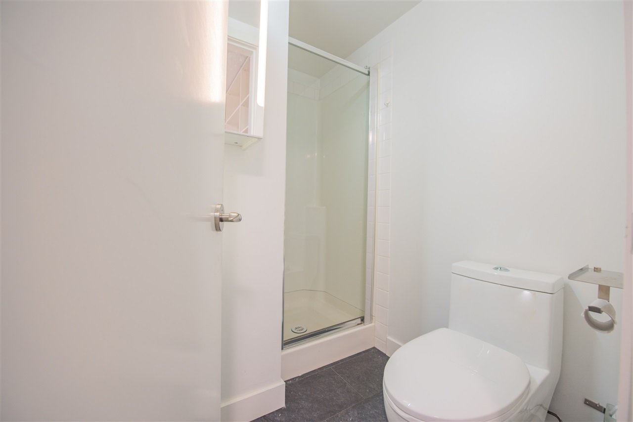 51-8533 Cumberland Pl