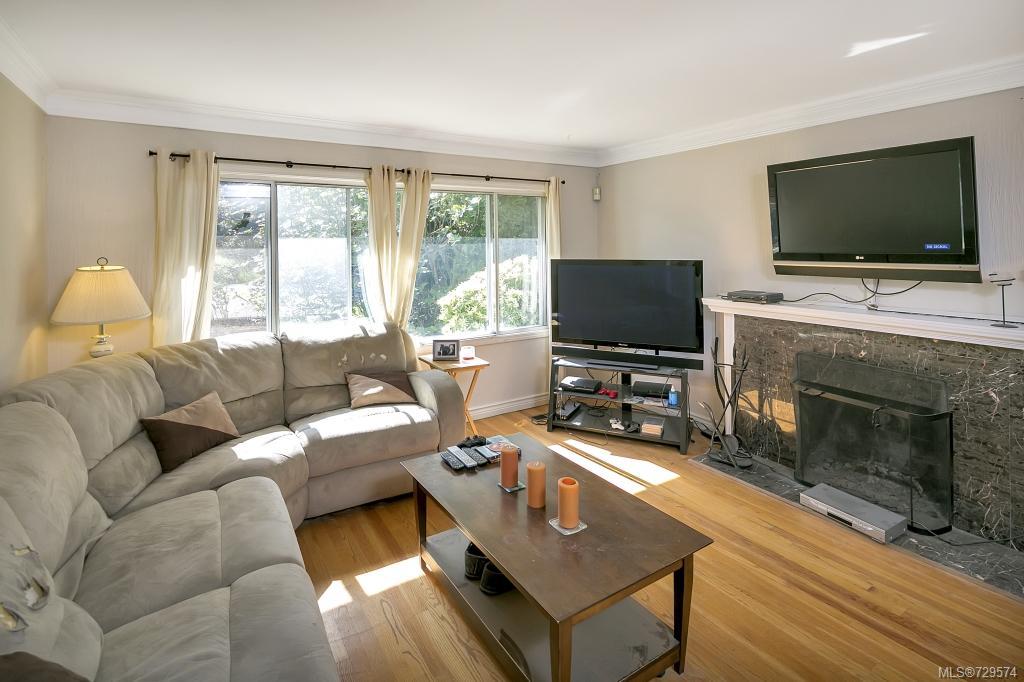 3136 Donald St, Saanich