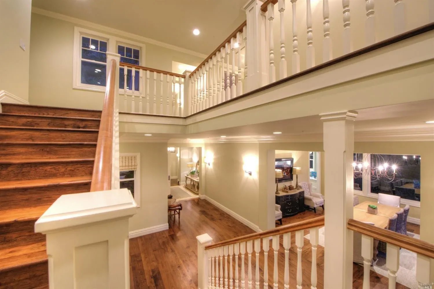 8 Woodland Pl