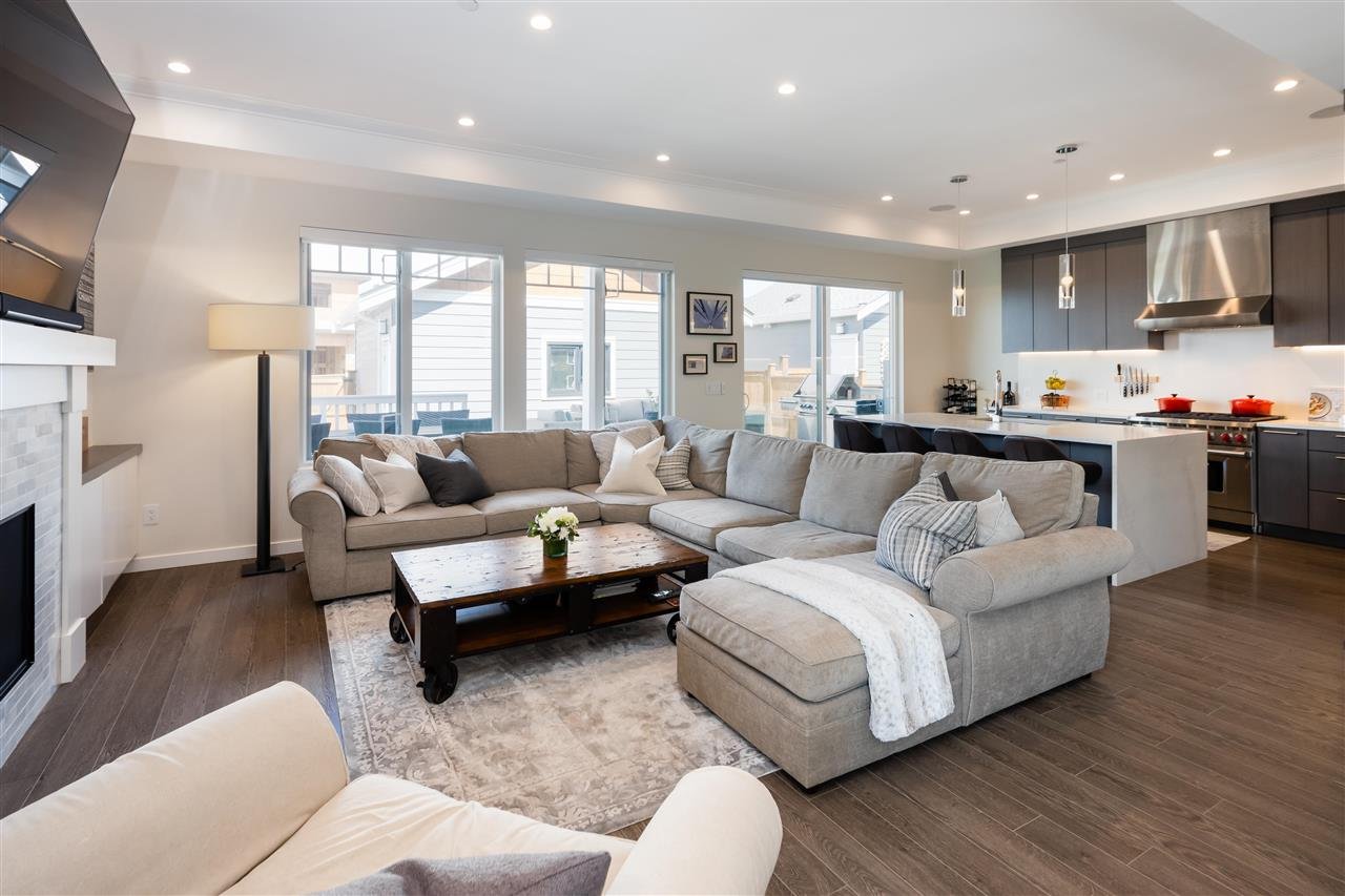 2298 Cormorant Dr