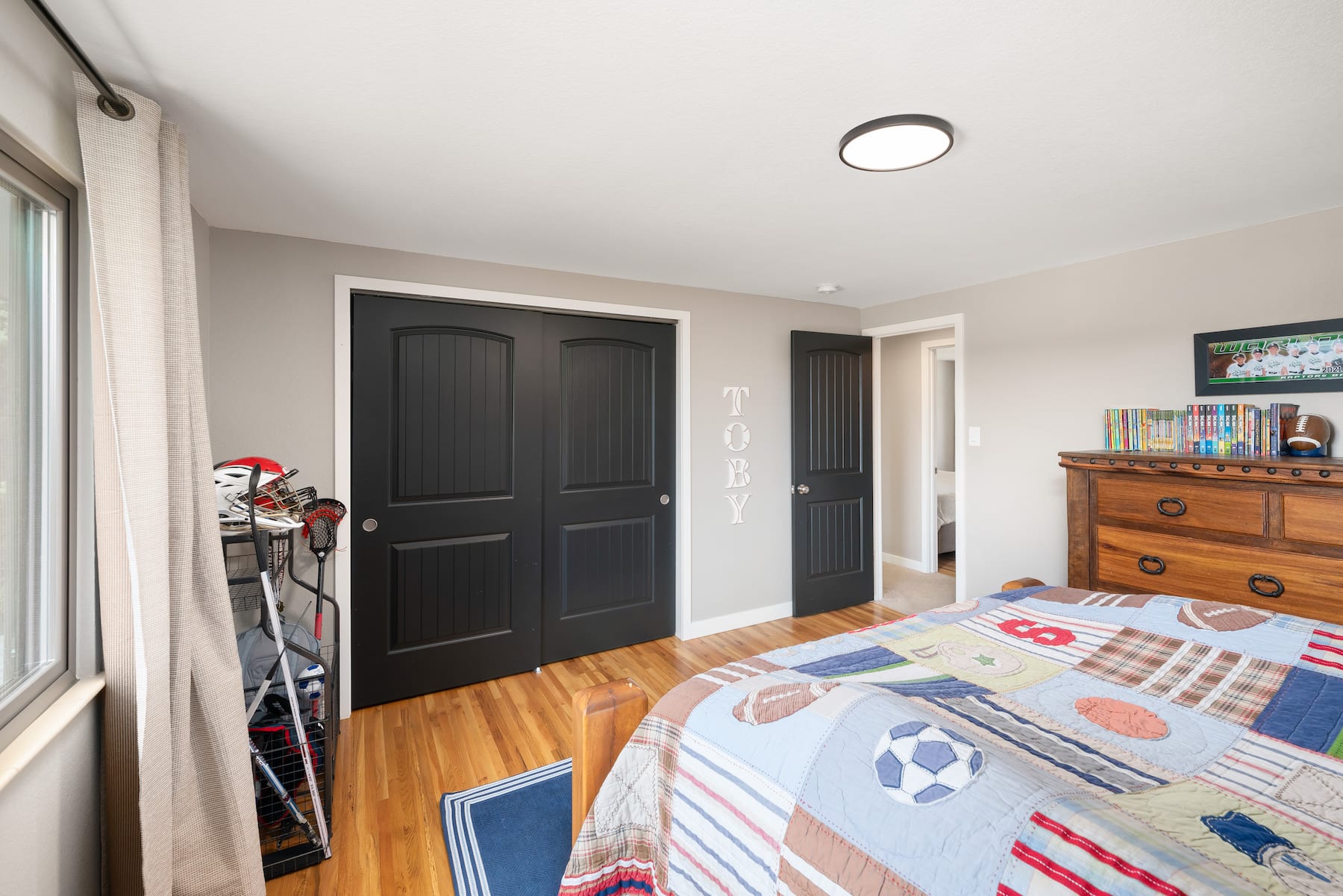 6378 W Roxbury Drive