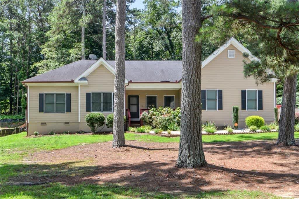 361 Hilltop Circle Extension SW 