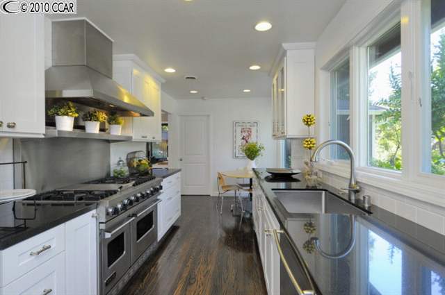 285 Orchard Rd