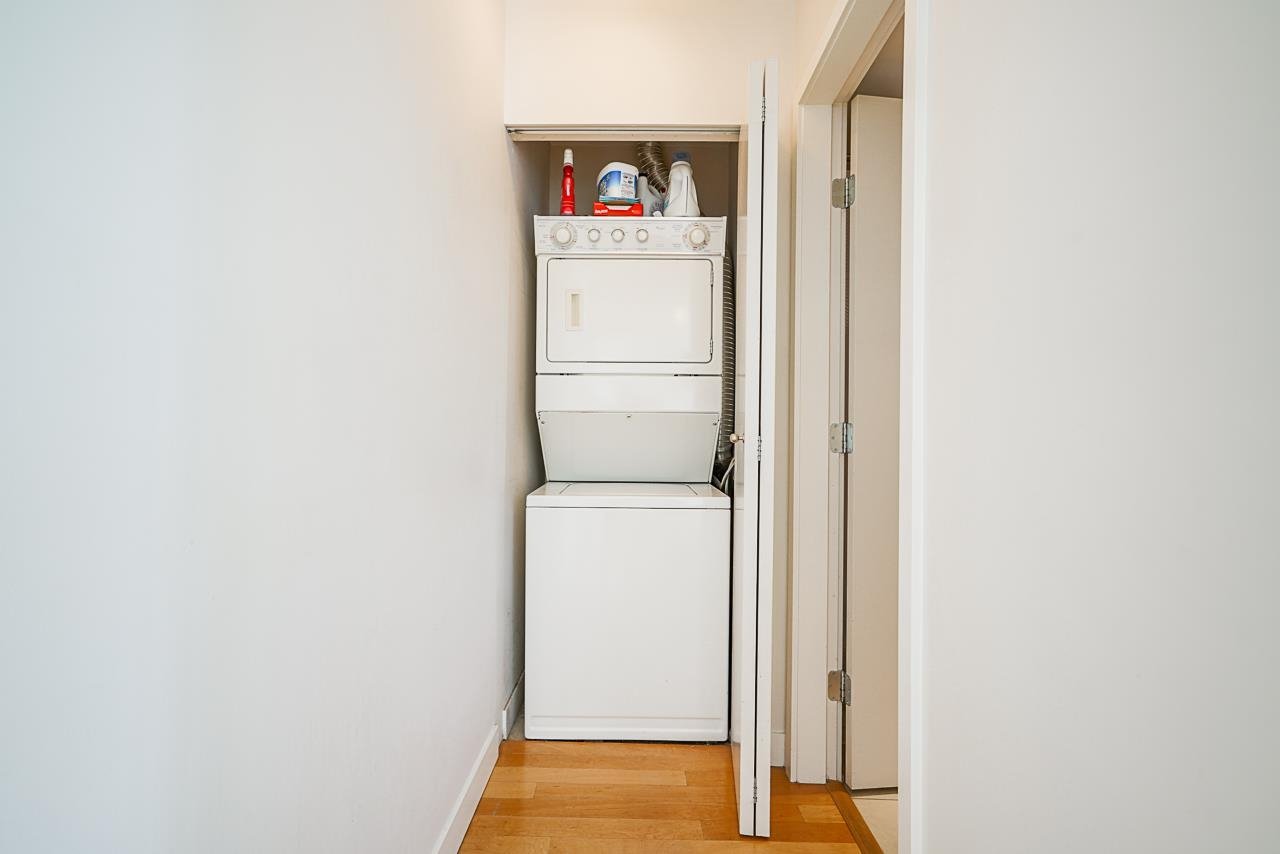 3001-1408 Strathmore Mews