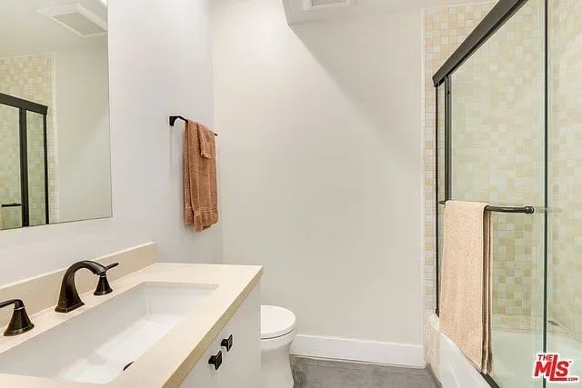 11755 Montana Ave APT 106