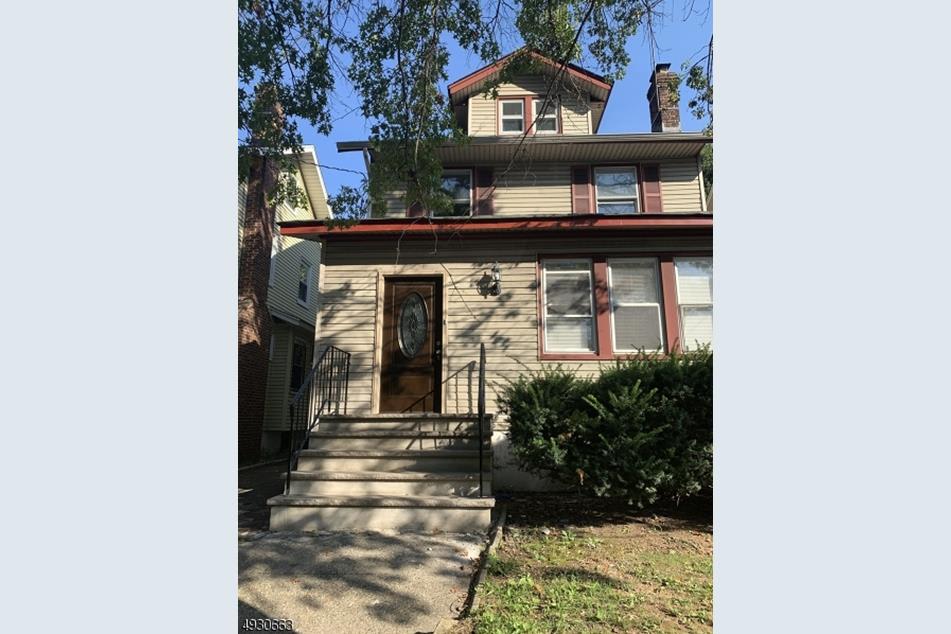 16 Cornell St