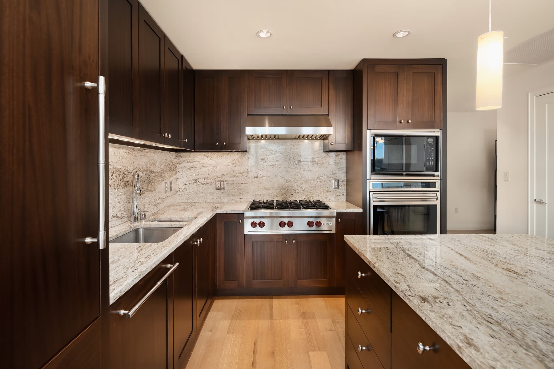 10700 NE 4th Street, Unit 1902