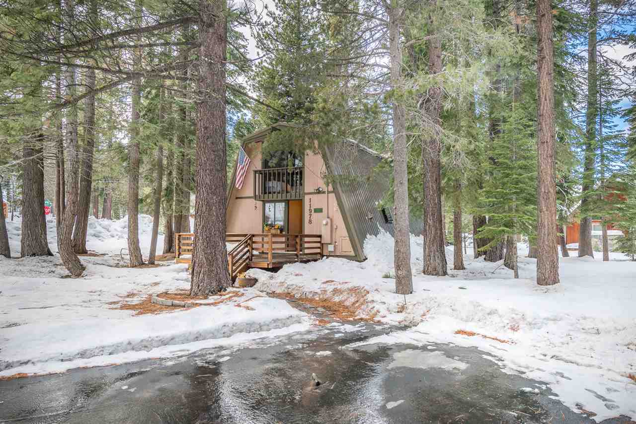 11978 Snowpeak Way