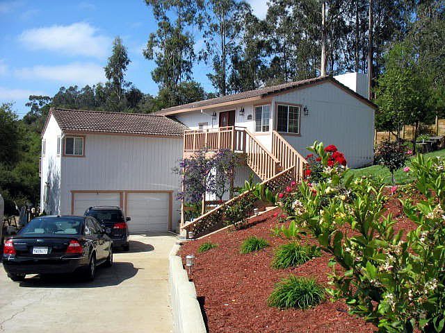 17230 Garlen Ln