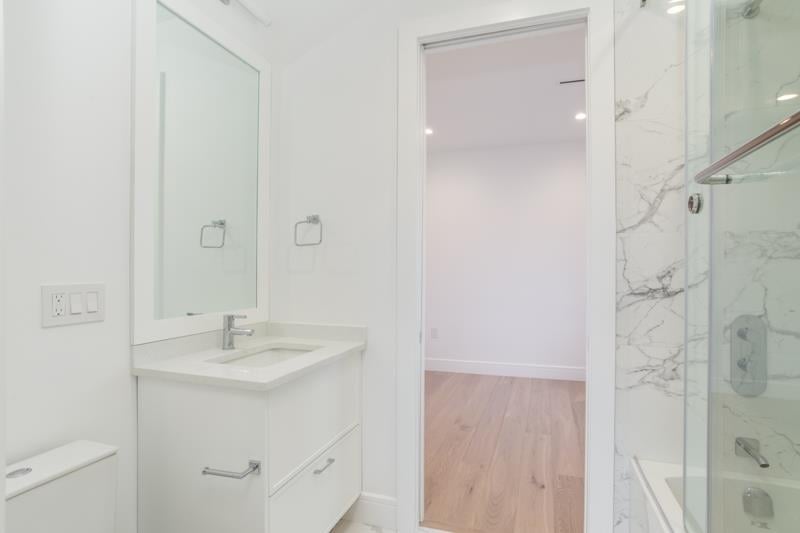 20 N Macdonald Avenue, Burnaby