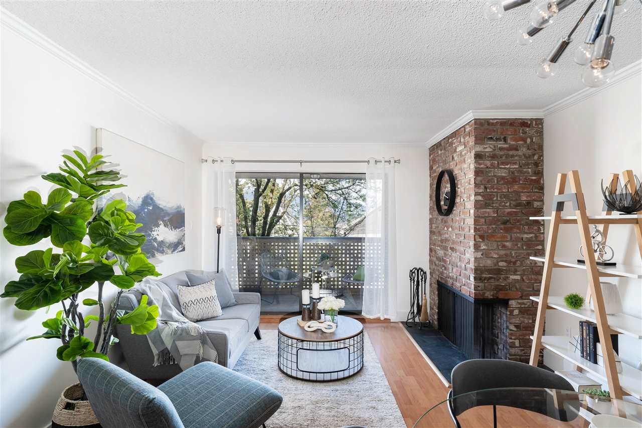 207-2211 W 2nd Ave