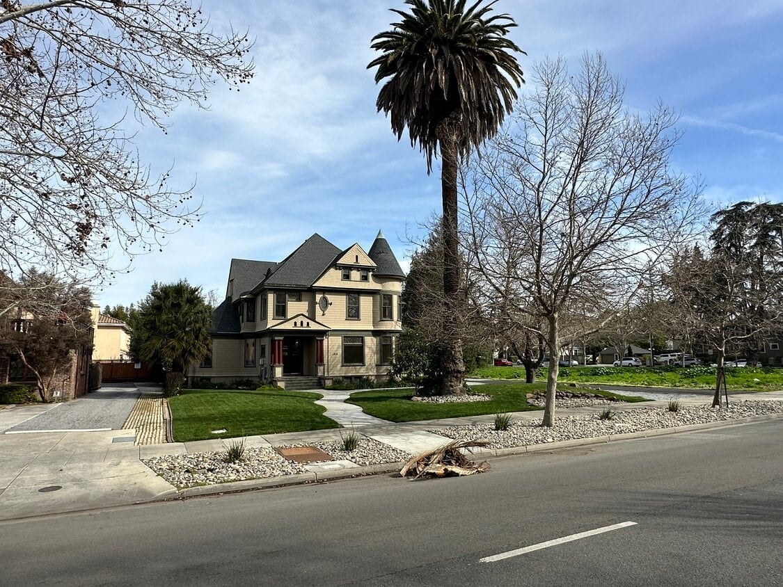 Victorian Office Building with Brand New Renovations