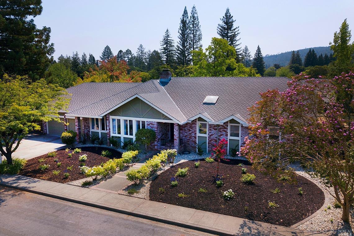 1517 Chablis Cir