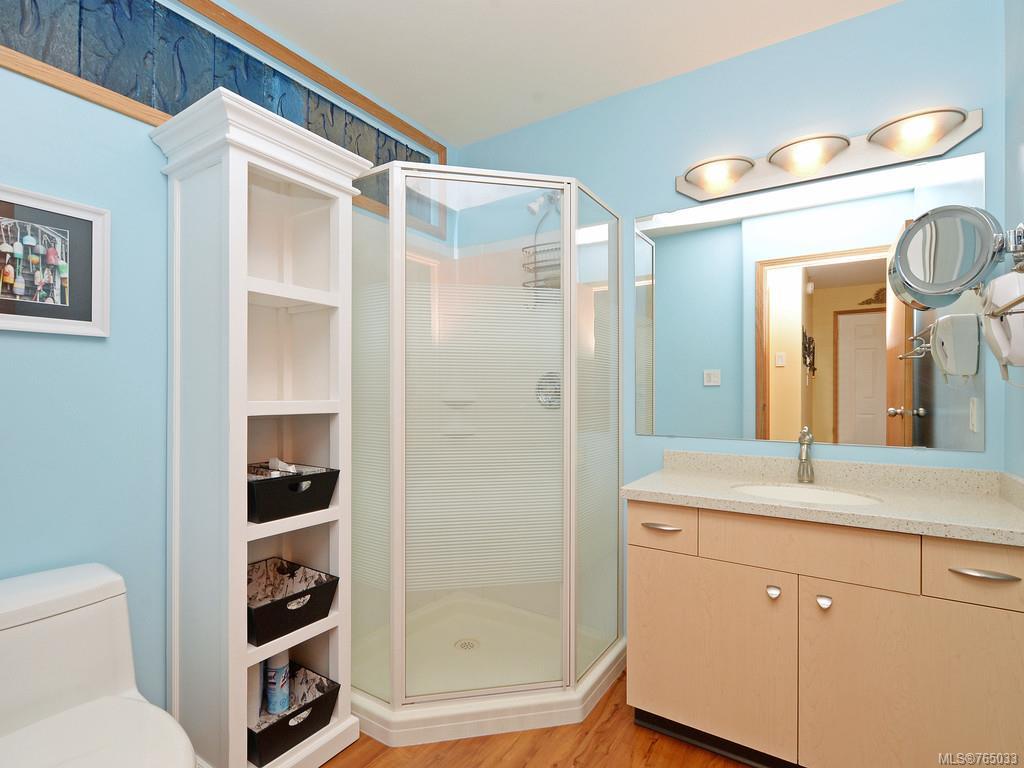 719 Cains Way, Sooke