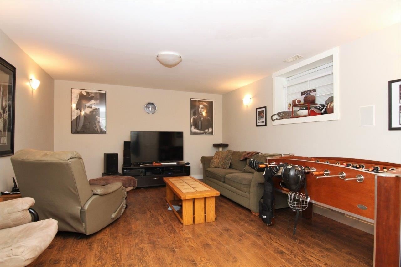 24333 103a Ave