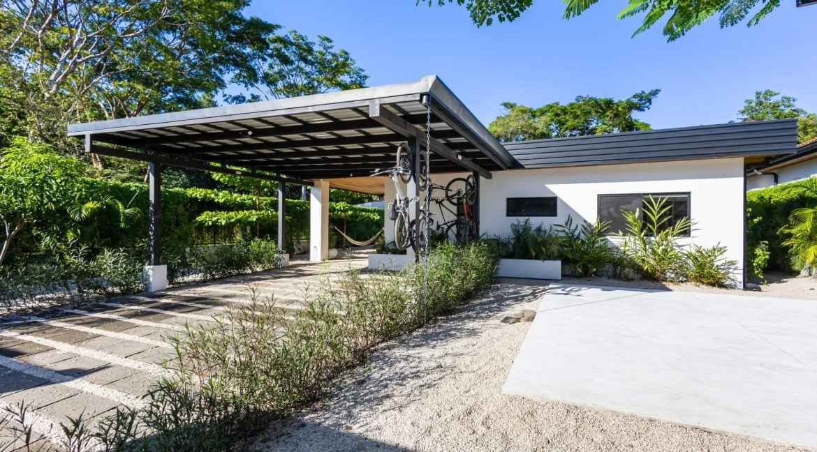 Solar Home With Guest Casitas, Tamarindo, Guanacaste