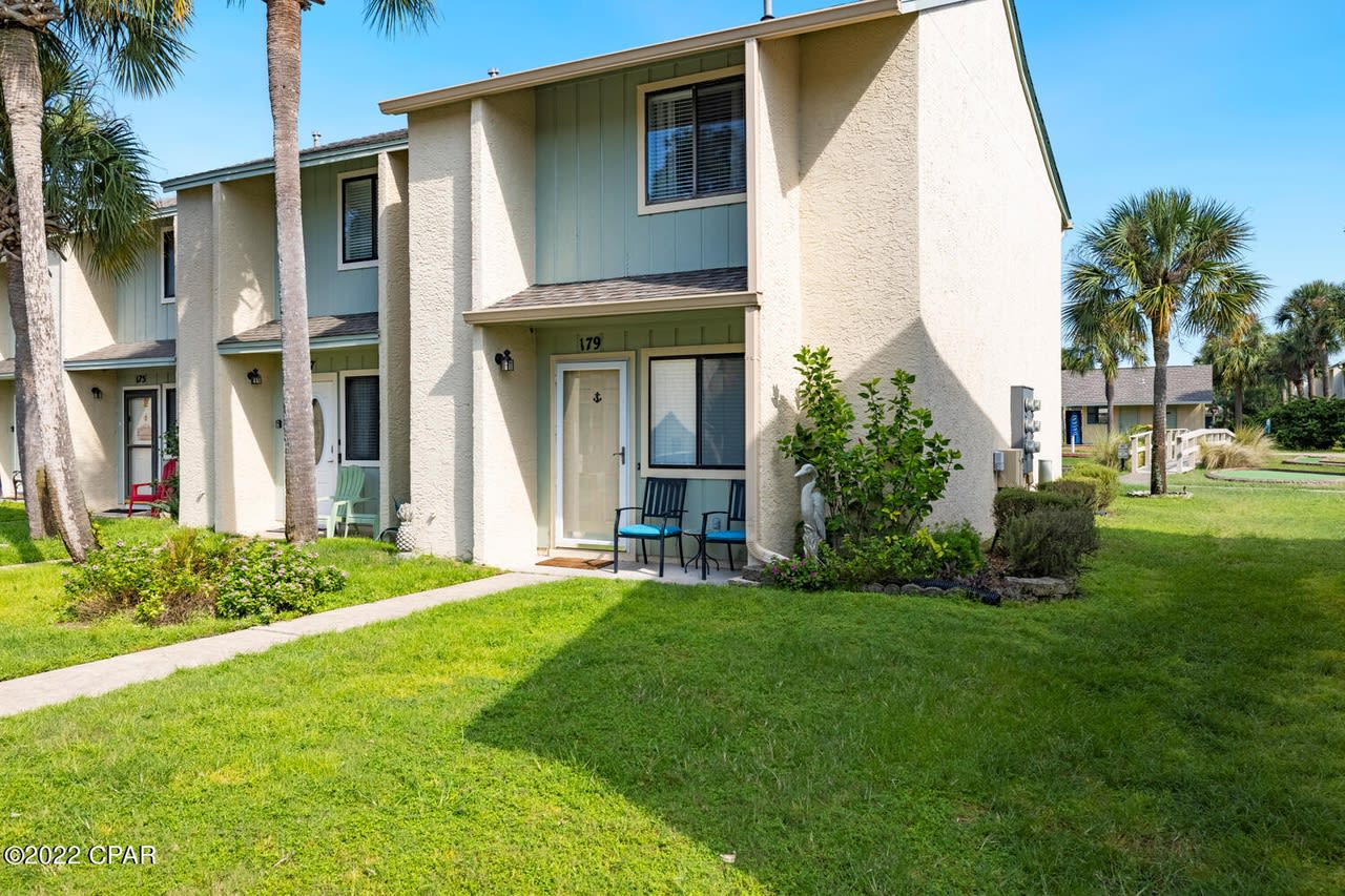 179 White Sandy Drive