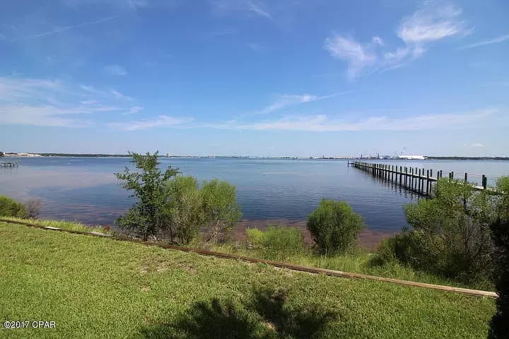 2404 PELICAN BAY Court