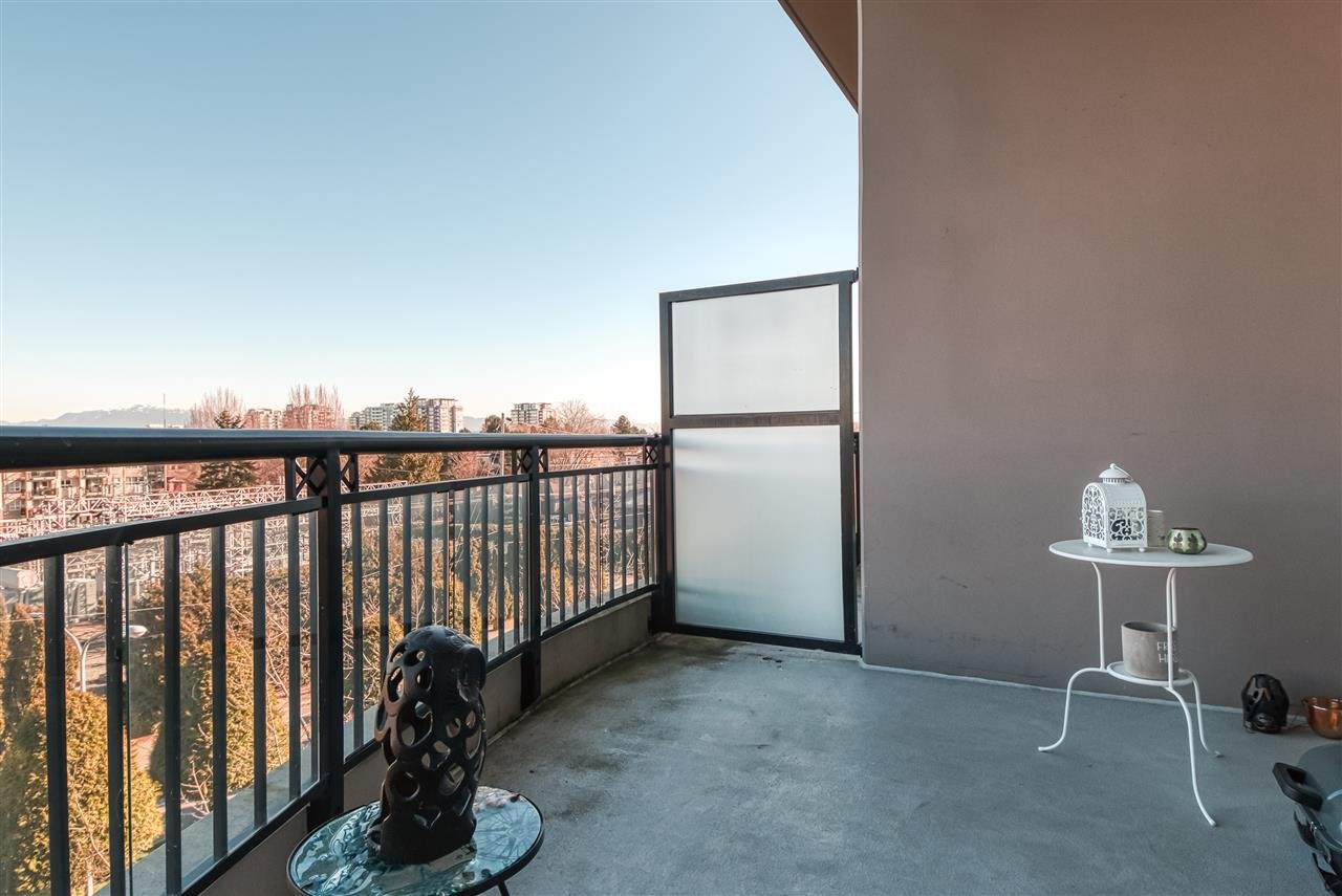 403-8480 Granville Ave