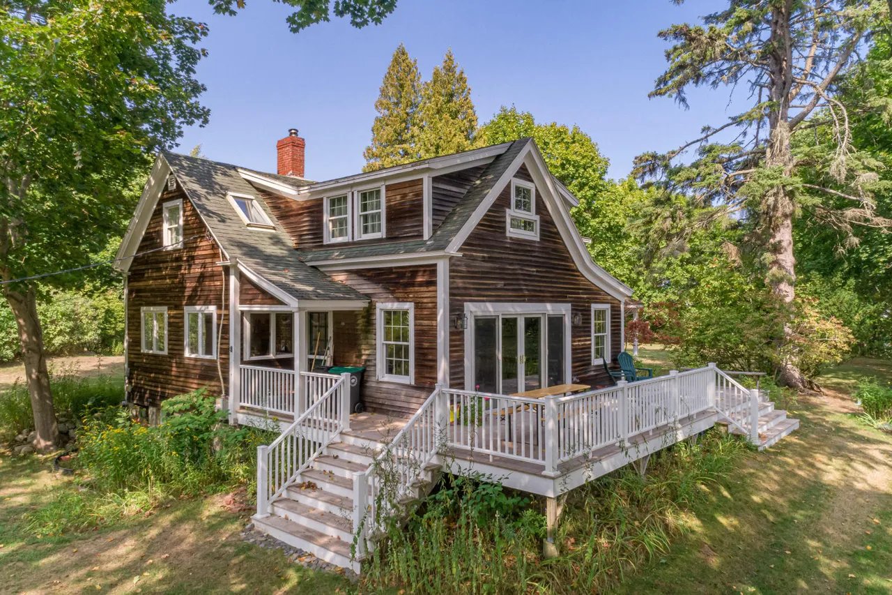 Home for Sale – 16 Chase Hill Road, Kennebunk, ME