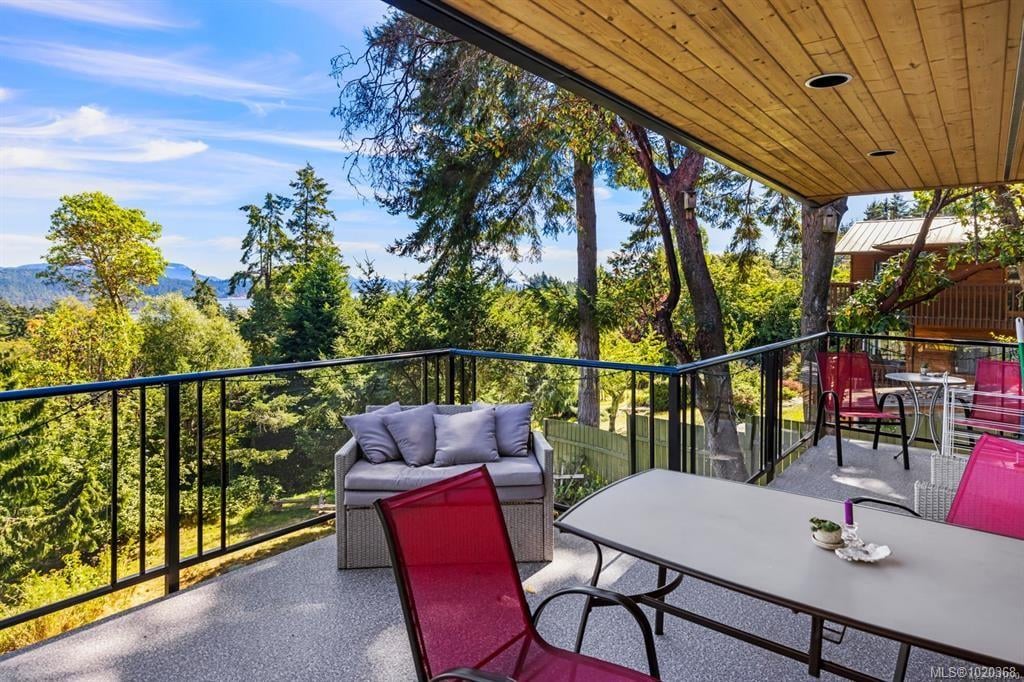 140 Mt. Baker Cres