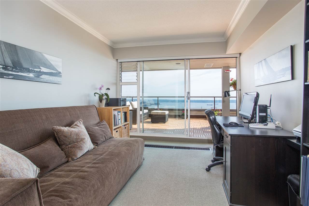 22-2246 Folkestone Wy