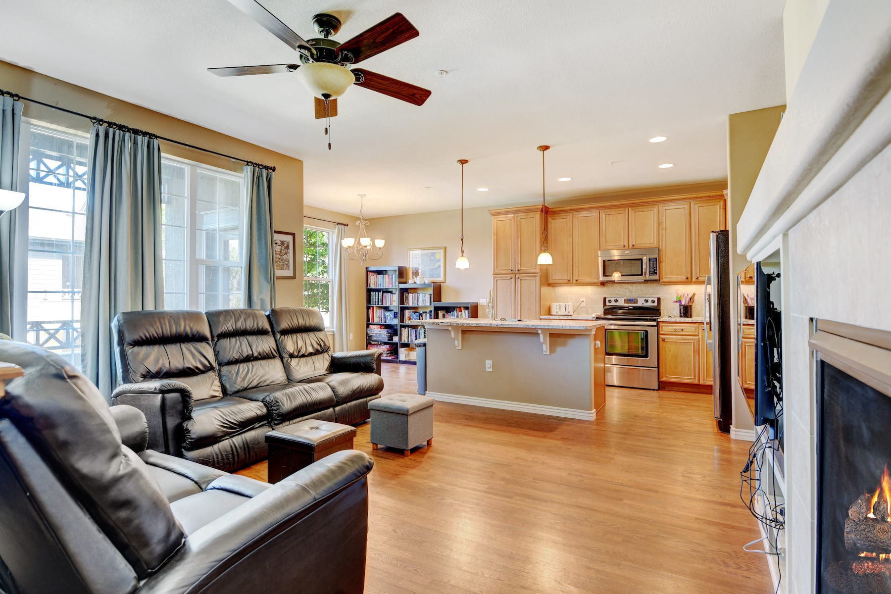 11923 W Long Circle Unit #102