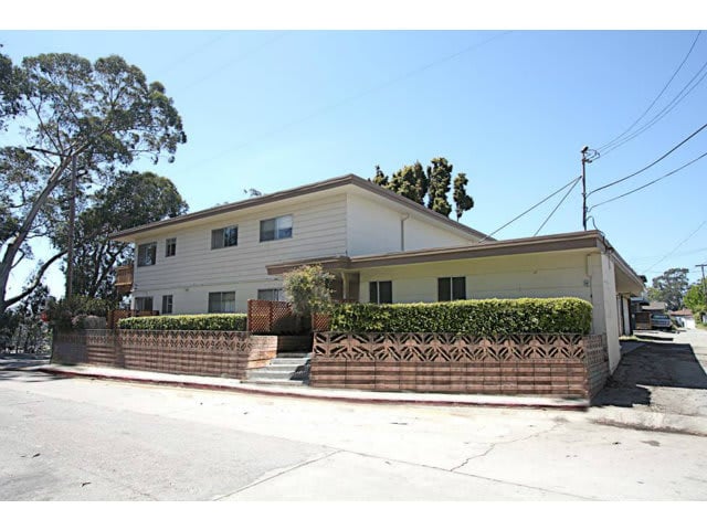 101 Hiawatha Ave