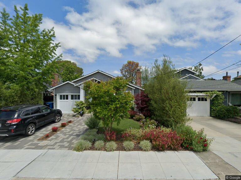 1333 Elm St