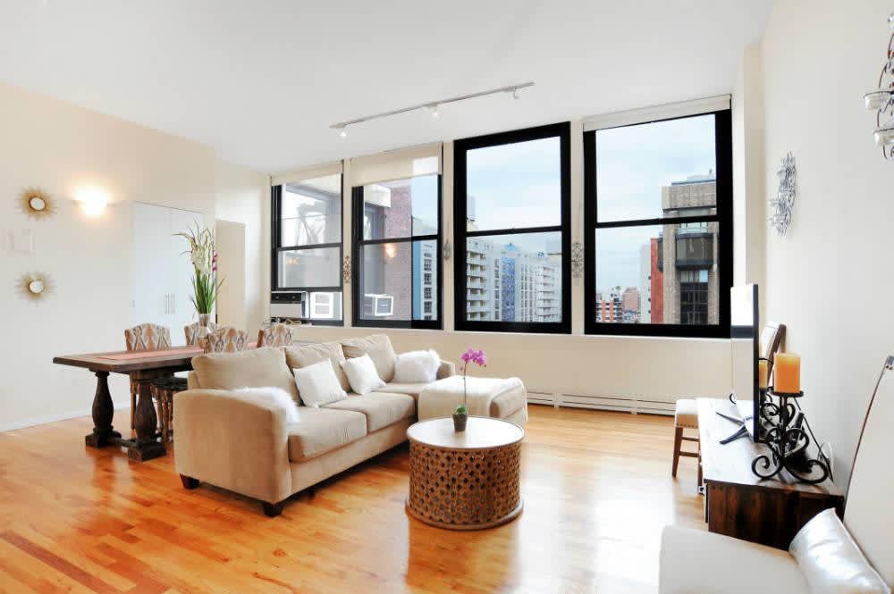 250 Mercer St Unit: D804 