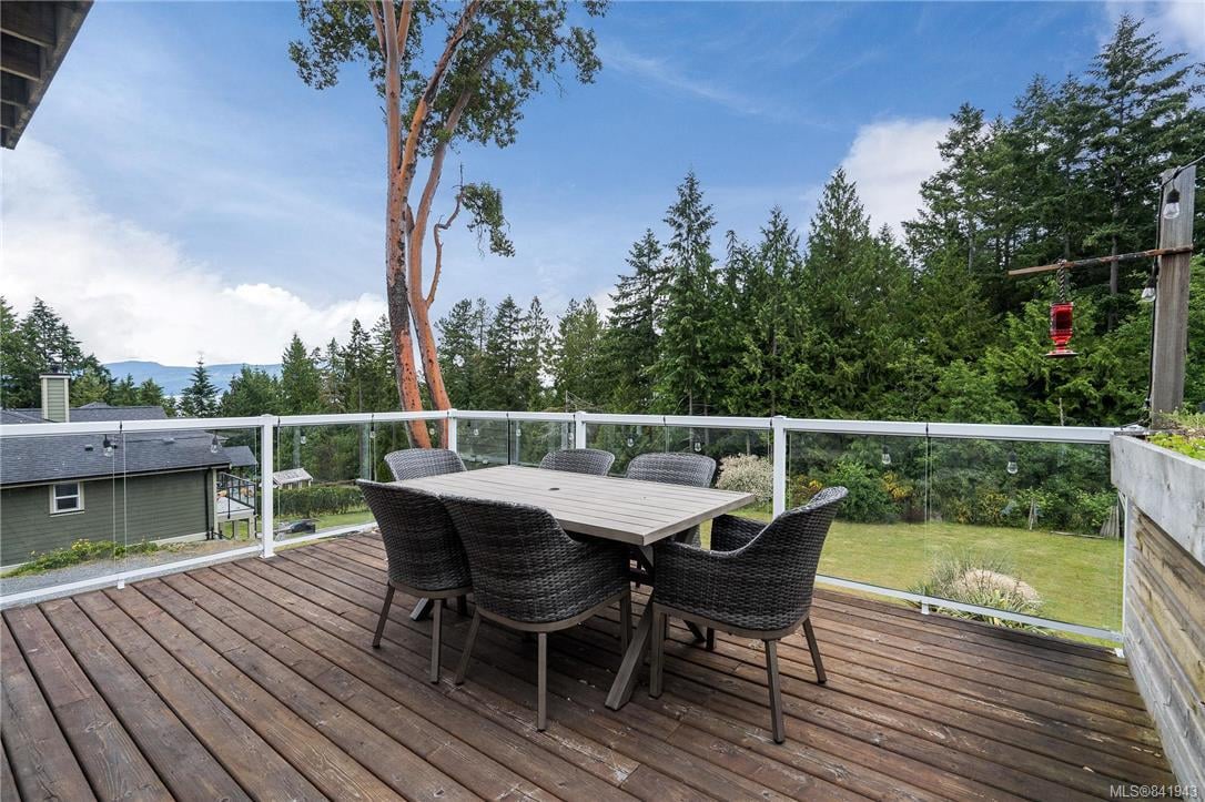 2346 Rozon Rd, Mill Bay