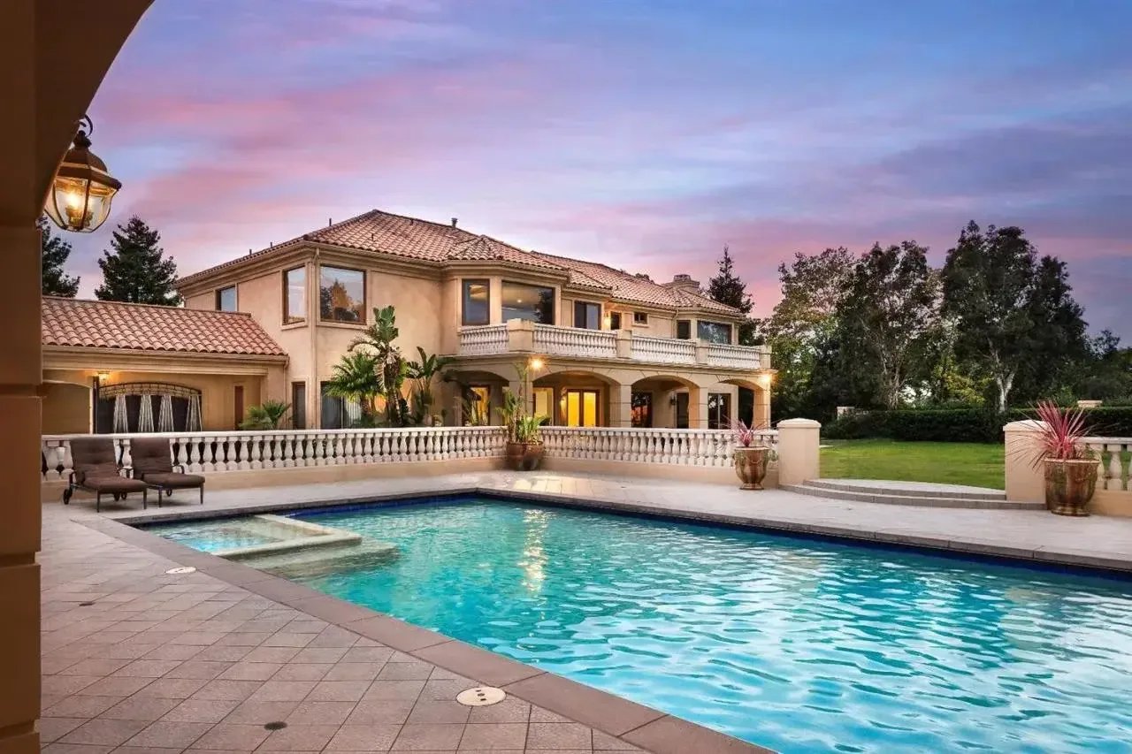 Camarillo Estate