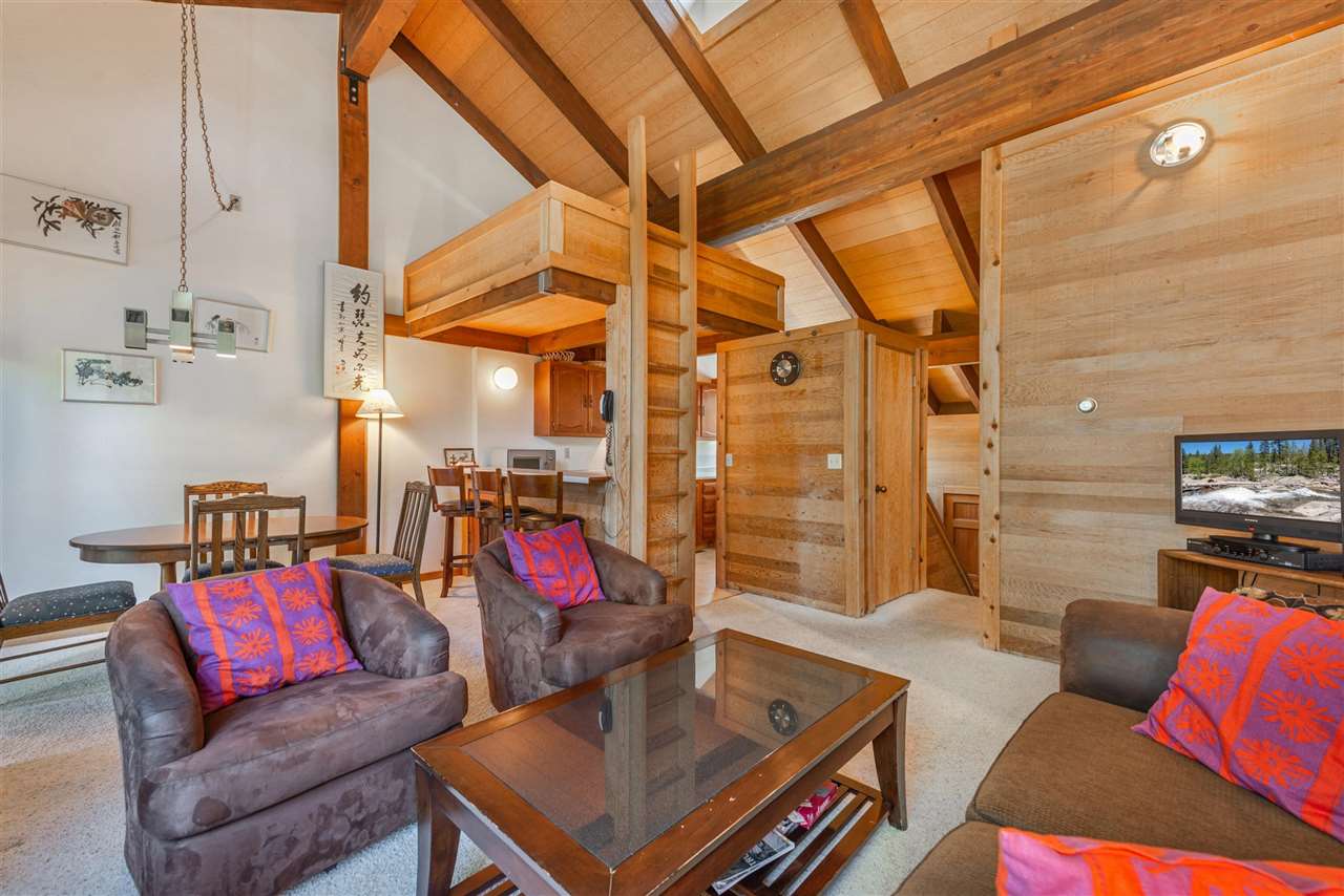 6031 Mill Camp