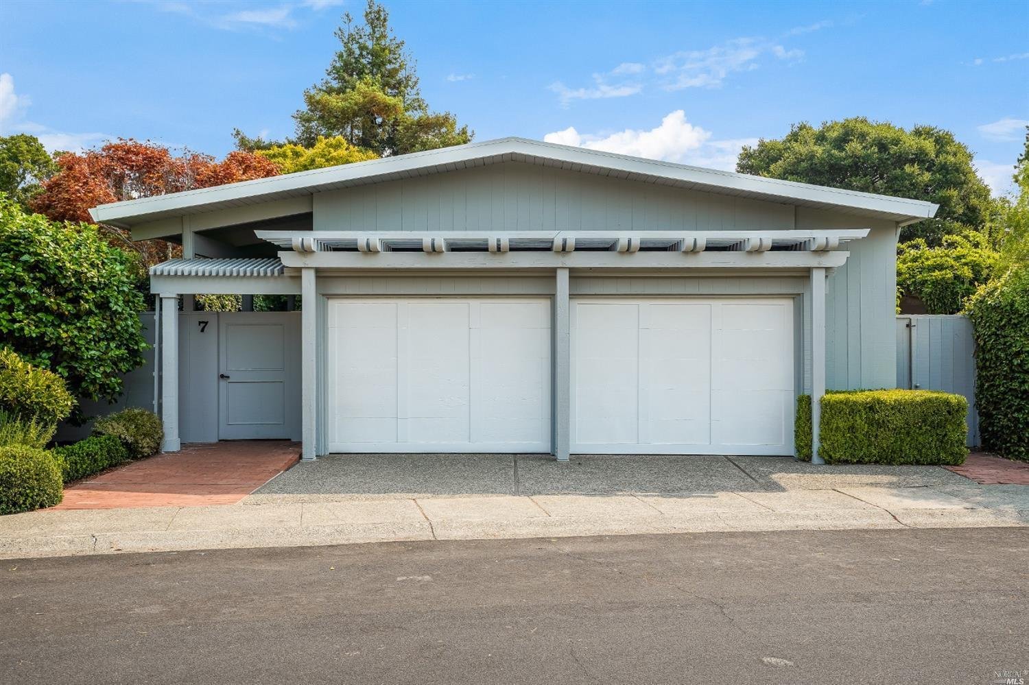 7 Britton Avenue, Belvedere