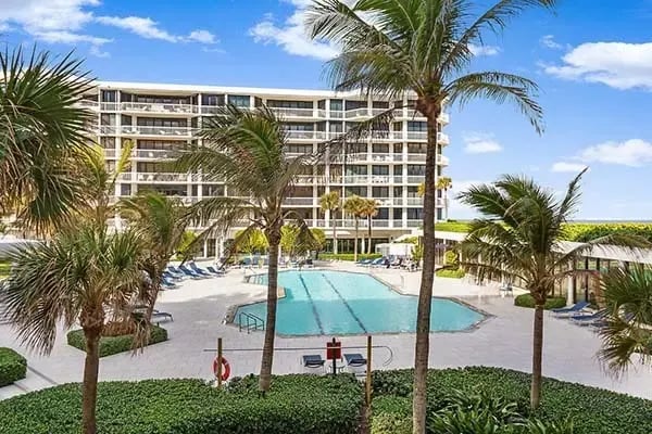 Sloan's Curve Palm Beach