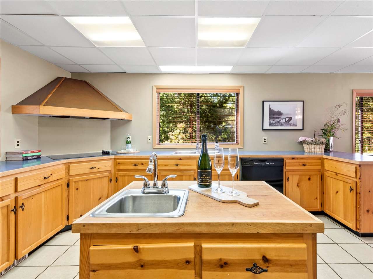 55 Pinecrest Rd