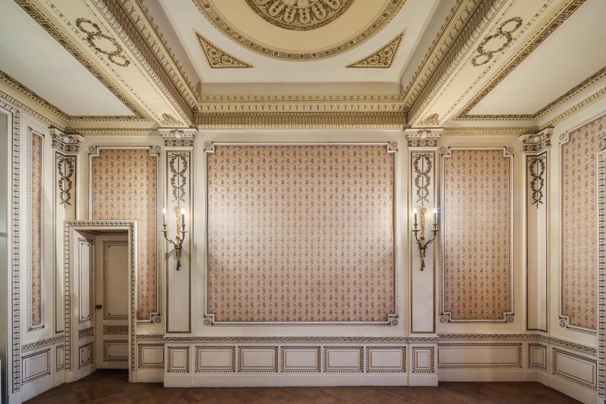 9 W 54th St, Townhouse