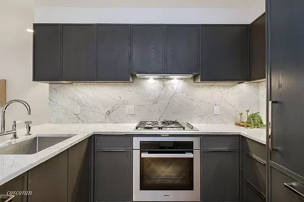 215 Lafayette Avenue Unit: A