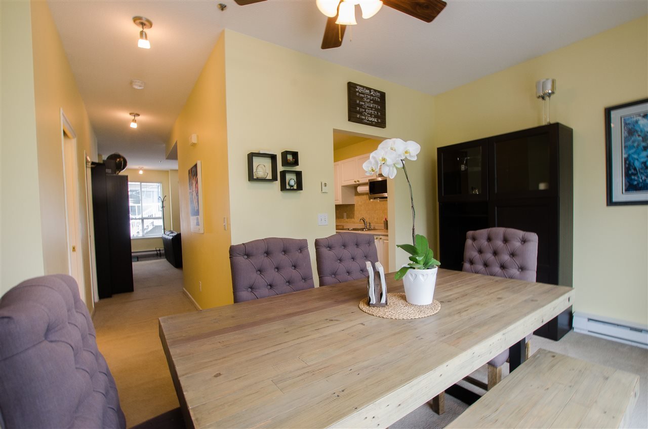 36-2723 E Kent Ave North Ave