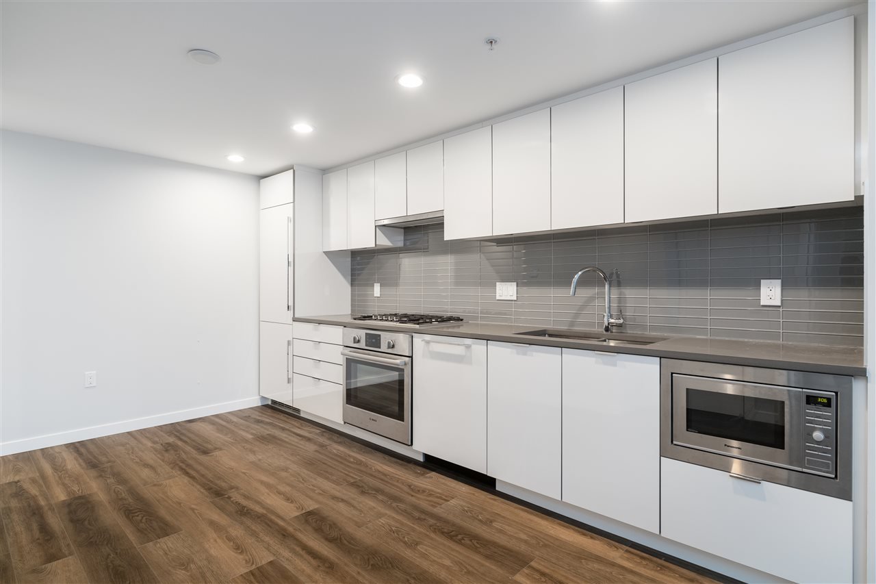 311-3333 Brown Rd