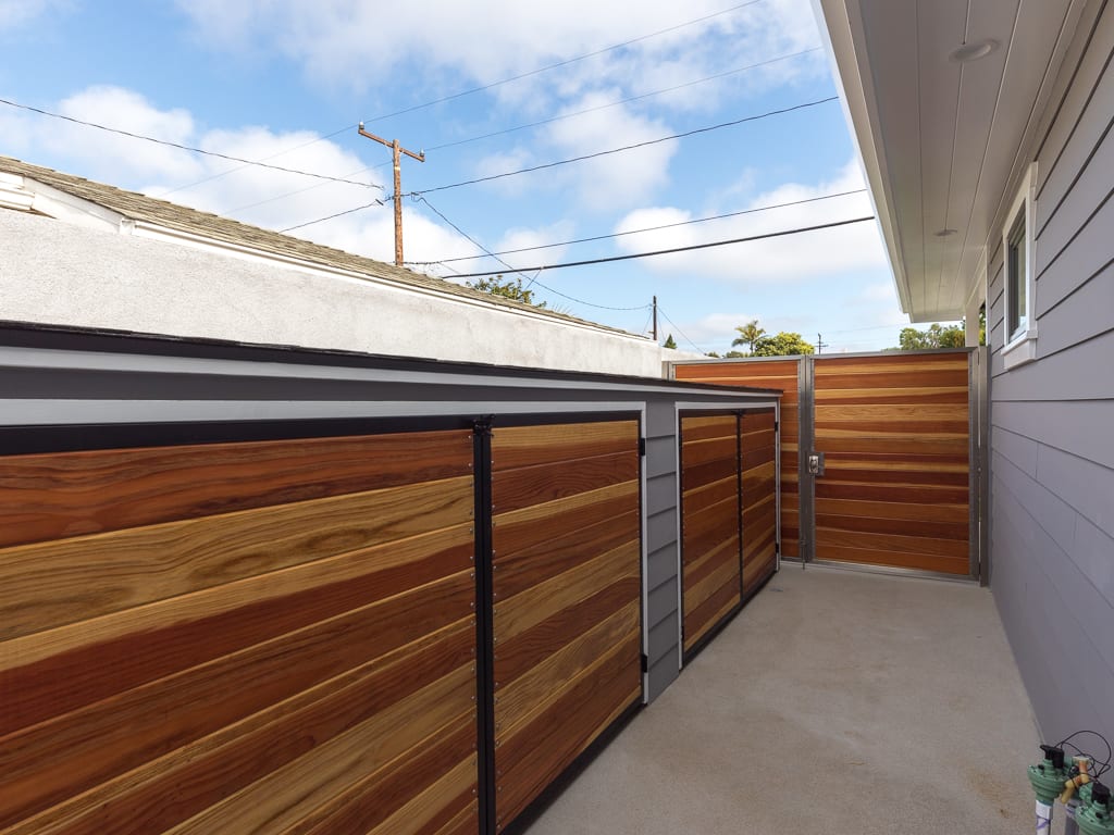 211 W Walnut Ave