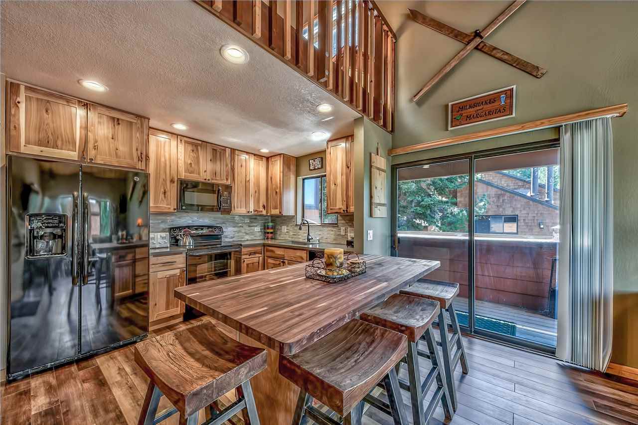 11525 Snowpeak Way, #616