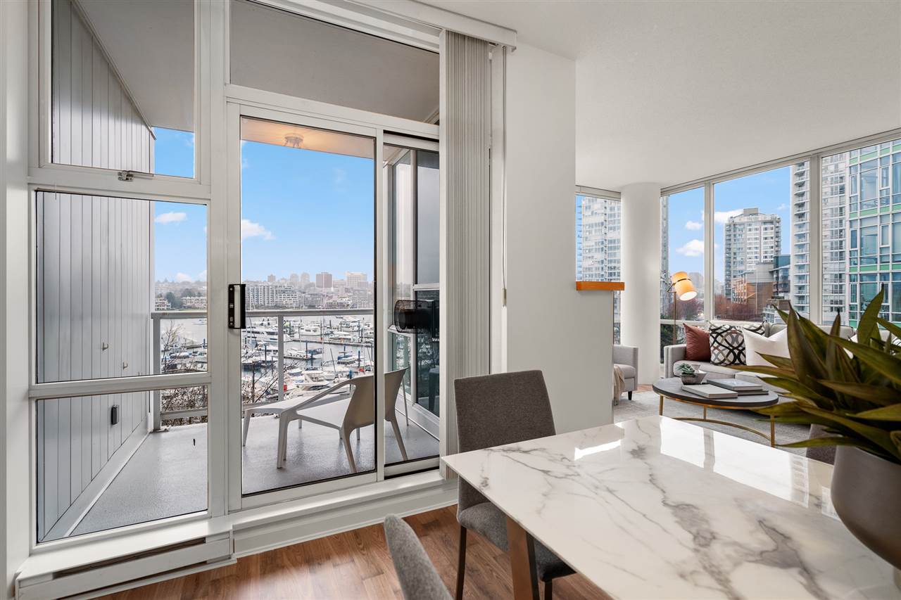502-1099 Marinaside Crescent, Vancouver