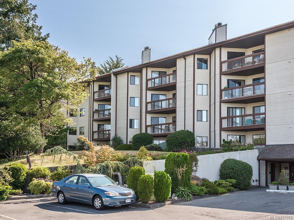 205-69 Gorge Rd