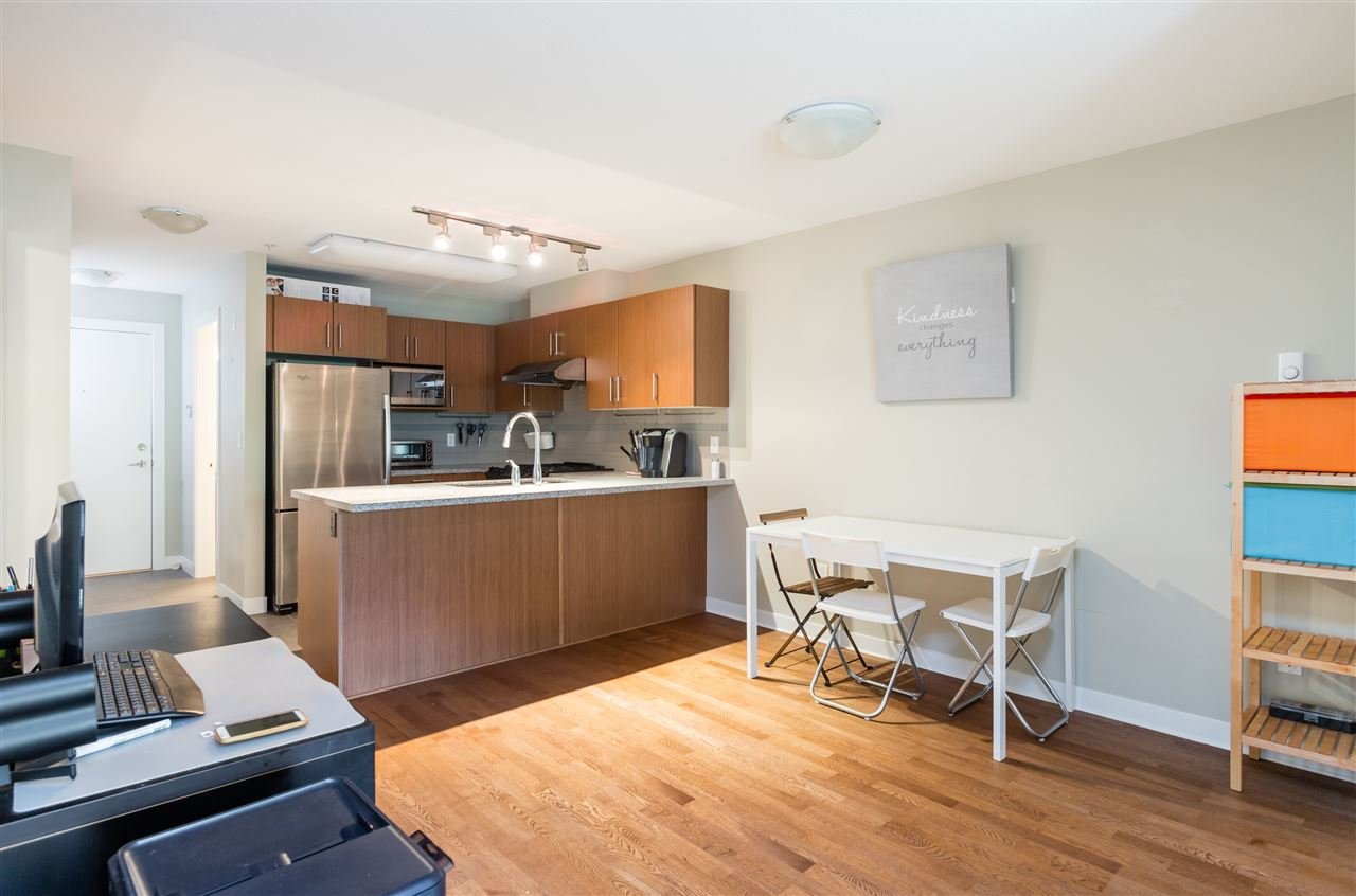 108-6828 Eckersley Rd