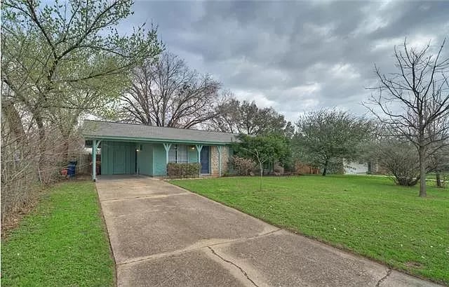 1404 Green Forest Dr